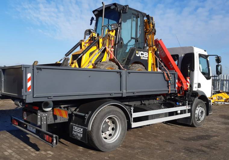 Volvo kontajnerové vozidlo s hydraulickou rukou Fassi 85B